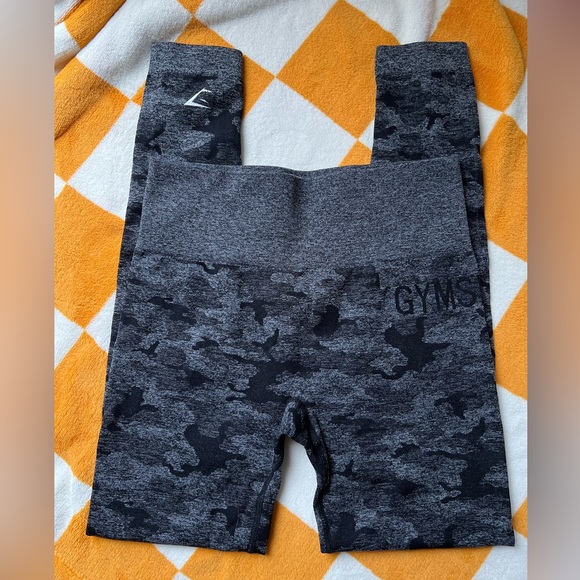 Gymshark OG seamless camo leggings size S - Picture 3 of 5